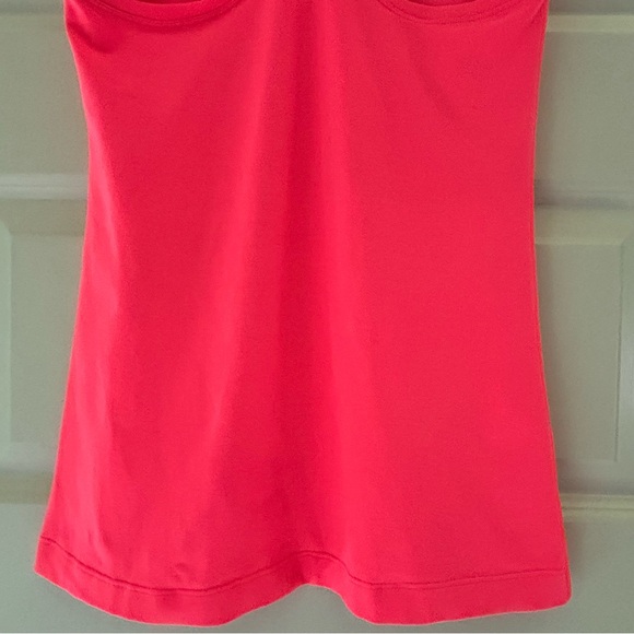 • [Lululemon] Racerback Tank • - Picture 6 of 7